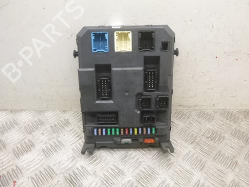 Used Fuse box Fuse box PEUGEOT 207 (WA_, WC_) 1.4 HDi (68 hp) 38815898 38815898