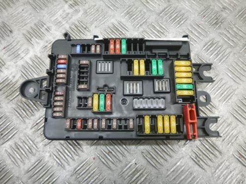 fuse-box-bmw-1-f20-2011-2012-2013-2014-2015-2016-2017-2018-2019-38813122 main image
