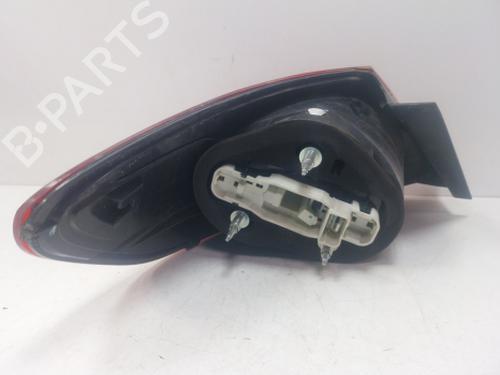 Right taillight VW PASSAT B6 (3C2) 2.0 TDI 16V | BP38804626C35 - Image 5