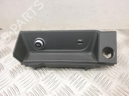 electronic-module-audi-a4-b9-8w2-8wc-2015-38802770 main image