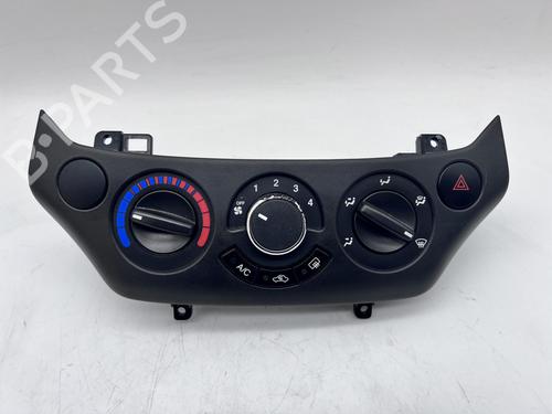 AC-Styringsenhed/Manøvreenhed AC-Styringsenhed/Manøvreenhed CHEVROLET AVEO / KALOS Hatchback (T250, T255) 1.2 (84 hp) 39671172 39671172