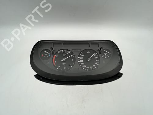 Kombiinstrument Kombiinstrument BMW X5 (E53) 3.0 d (184 hp) 39681234 39681234