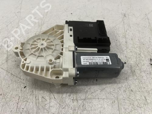 Left front window motor SEAT LEON (1P1) 1.4 16V | BP39986329E21 - Image 6