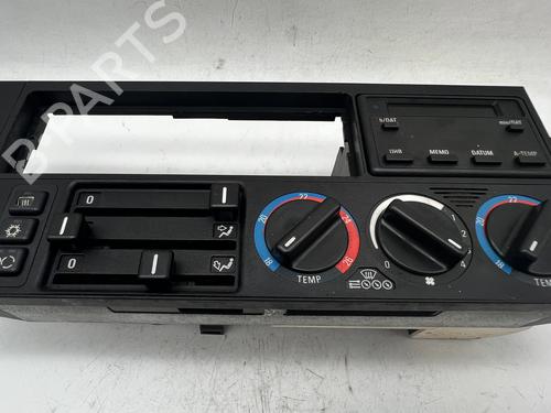 Comando clima Comando clima BMW 5 (E34) 525 i 24V (192 hp) 39679451 39679451