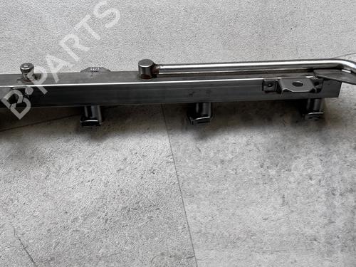 Used Injection rail Injection rail BMW 3 (E90) 320 i (150 hp) 39681941 39681941