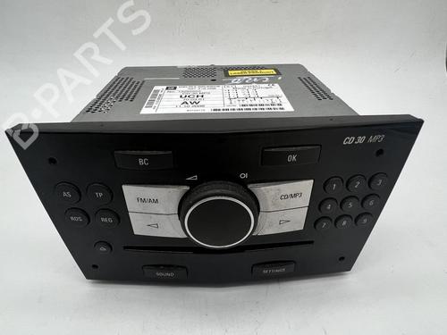 Used Radio Radio OPEL ASTRA H Estate (A04) 1.9 CDTI (L35) (150 hp) 39676283 39676283