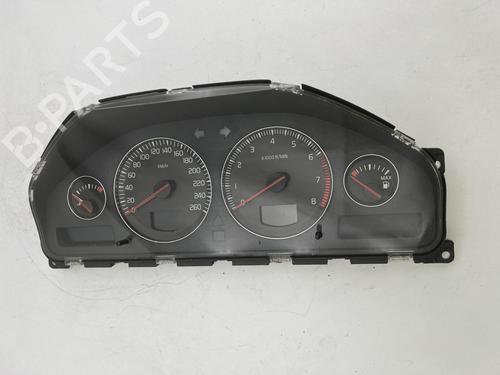 Used Instrument cluster Instrument cluster VOLVO S60 I (384) 2.4 (170 hp) 39934540 39934540