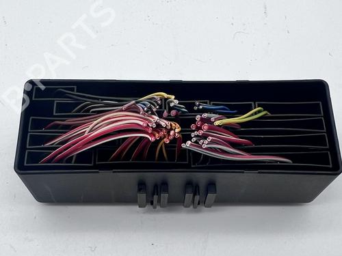 Fuse box BMW 7 (E65, E66, E67) 730 d | BP39674016E1 - Image 2