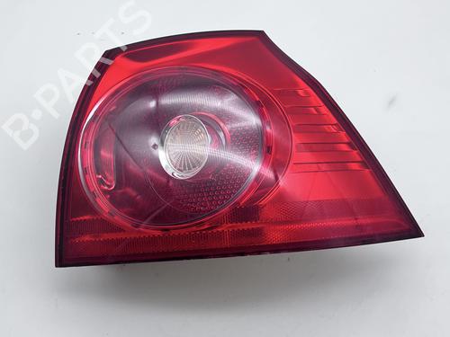 Used Right taillight Right taillight VW GOLF V (1K1) 2.0 FSI (150 hp) 39670654 39670654