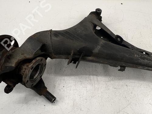 right-rear-steering-knuckle-bmw-5-e34-1987-1988-1989-1990-1991-1992-1993-1994-1995-39677173 main image