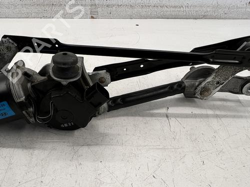 Used Front wipers mechanism Front wipers mechanism HYUNDAI i30 (GD) 1.4 (99 hp) 39681940 39681940