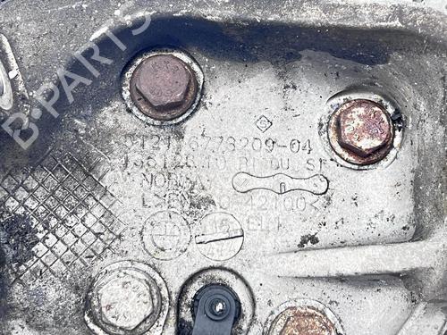 Left front steering knuckle BMW 1 Convertible (E88) 118 i | BP39676387M25 - Image 2