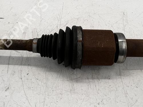 Used Right front driveshaft Right front driveshaft FORD KUGA II (DM2) 1.5 EcoBoost (150 hp) 39674734 39674734