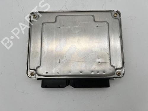 Engine control unit (ECU) AUDI A4 B7 Avant (8ED) 2.0 TDI | BP39669930M57 - Image 4