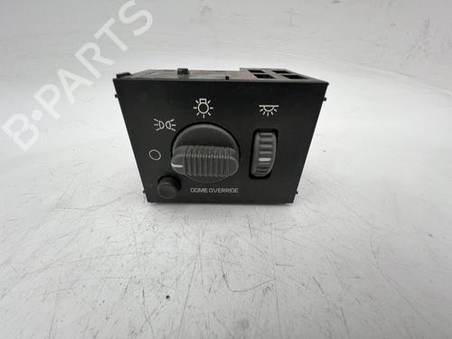 Used Headlight switch Headlight switch CHEVROLET TAHOE (B2W) 5.3 V8 AWD (273 hp) 39675880 39675880