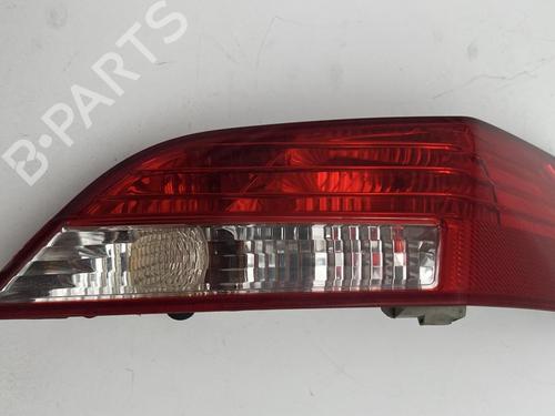 Højre baglygte Højre baglygte FORD FOCUS II Convertible 2.0 TDCi (136 hp) 39743795 39743795
