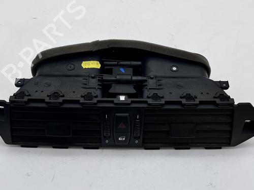 Difusor / Saída de ar Difusor / Saída de ar BMW 5 Touring (E61) 525 d (163 hp) 39670712 39670712