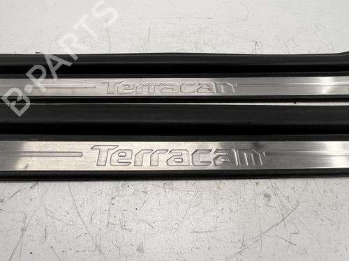 Used Step Step HYUNDAI TERRACAN (HP) 2.9 CRDi 4WD (150 hp) 39677038 39677038