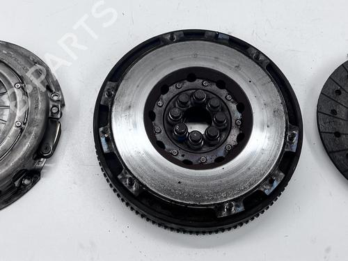 Used Flywheel Flywheel LAND ROVER DISCOVERY II (L318) 2.5 Td5 4x4 (139 hp) 40090864 40090864