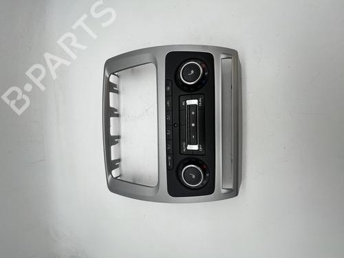 Used Climate control Climate control SKODA OCTAVIA II Combi (1Z5) 2.0 TFSI (200 hp) 39675665 39675665