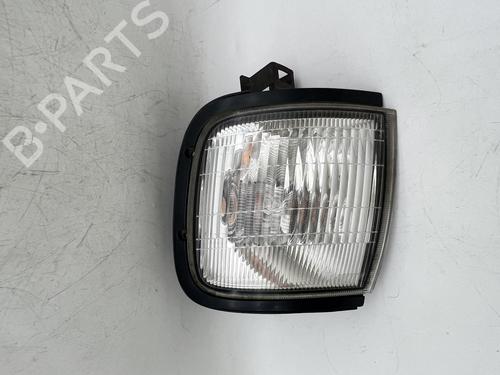 Blinklys fortil venstre Blinklys fortil venstre OPEL FRONTERA B (U99) 2.2 i (6B_ZC, 6B_VF, 6B_66, 6B_76) (136 hp) 39673394 39673394