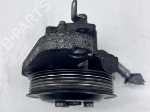 Used Steering pump Steering pump BMW 3 Touring (E91) 320 d (184 hp) 39682577 39682577