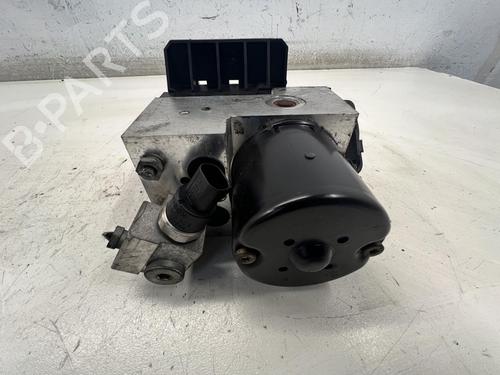 Used ABS pump ABS pump MERCEDES-BENZ S-CLASS (W220, V220) S 500, S 500 L (220.075, 220.175, 220.875) (306 hp) 39675948 39675948