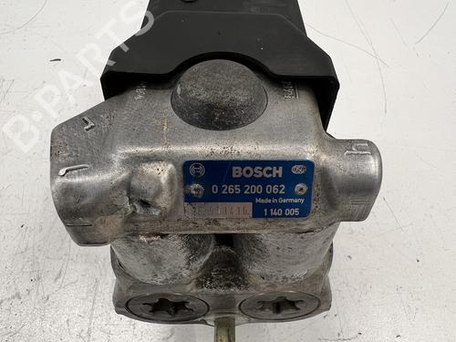 ABS Bremseaggregat ABS Bremseaggregat BMW 5 Touring (E34) 520 i (150 hp) 39674038 39674038