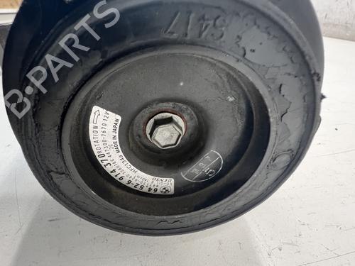 AC compressor BMW 5 (E39) 523 i | BP39673598M34 - Image 10