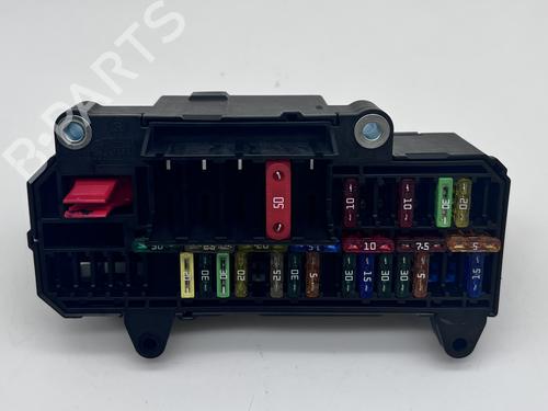 Used Fuse box Fuse box BMW 7 (E65, E66, E67) 730 d (211 hp) 39681498 39681498