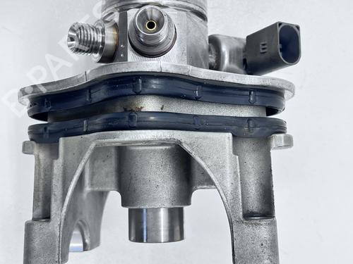 Used Injection pump Injection pump BMW 1 Convertible (E88) 118 i (143 hp) 40090599 40090599