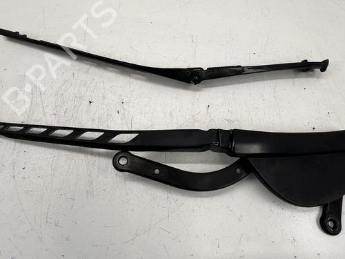 Used Rear windshield wiper arm Rear windshield wiper arm BMW 5 Touring (E61) 523 i (177 hp) 39678734 39678734