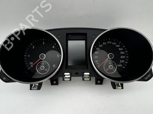 Used Instrument cluster Instrument cluster VW GOLF VI Variant (AJ5) 2.0 TDI (140 hp) 39679829 39679829