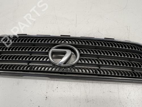 Grill Grill LEXUS IS I (_E1_) 200 (GXE10) (155 hp) 39674907 39674907