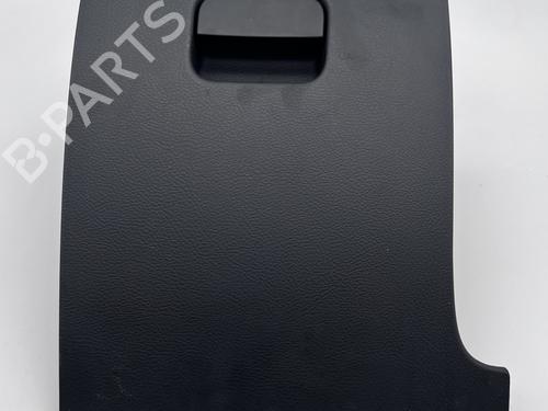 Used Cup/Object holder Cup/Object holder VW PASSAT B6 Variant (3C5) 2.0 TDI (140 hp) 39676373 39676373