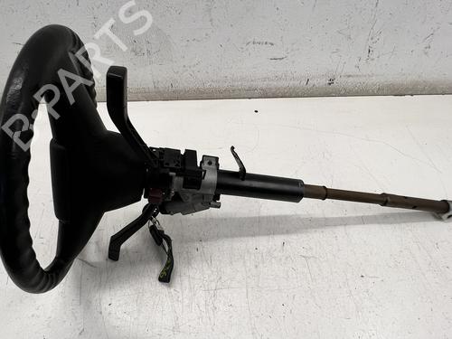 Used Steering wheel Steering wheel VW POLO Coupe (86C, 80) 1.3 Cat (55 hp) 39680551 39680551