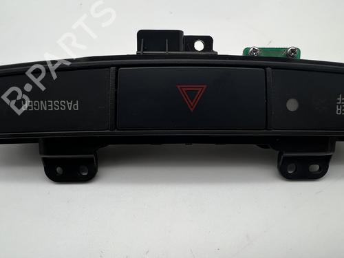 Warning switch MITSUBISHI LANCER VIII Sportback (CX_A) 2.0 DI-D (CX8A) | BP39678379I22 - Image 4
