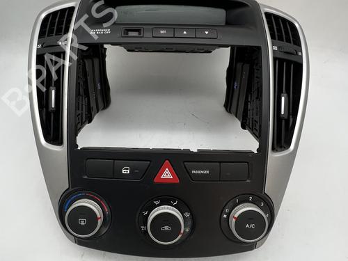 Comando clima Comando clima KIA CEE'D Hatchback (ED) 1.4 (109 hp) 39675485 39675485
