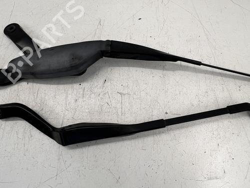 rear-windshield-wiper-arm-mercedes-benz-e-class-t-model-s211-2003-2004-2005-2006-2007-2008-2009-39674563 main image