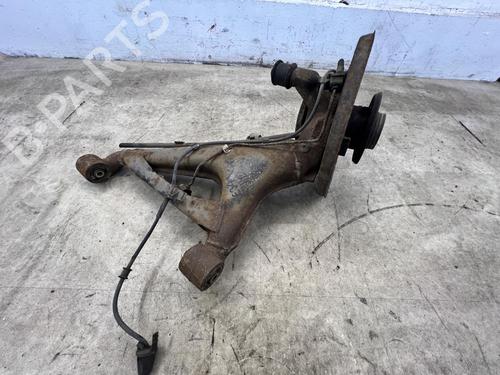 left-rear-steering-knuckle-bmw-5-e34-1987-1988-1989-1990-1991-1992-1993-1994-1995-39674351 main image