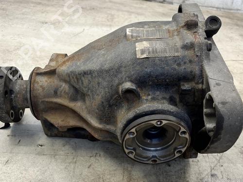 rear-differential-bmw-5-touring-e39-1996-1997-1998-1999-2000-2001-2002-2003-2004-39677292 main image