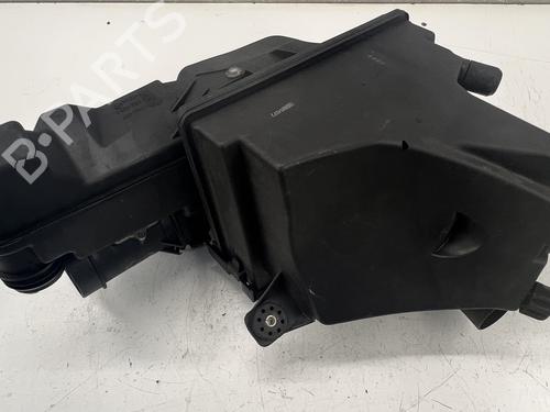 Luftfilter kasse Luftfilter kasse BMW 5 Touring (E39) 520 i (150 hp) 39674680 39674680