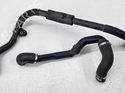 pipe-bmw-7-e38-1994-1995-1996-1997-1998-1999-2000-2001-39673198 main image