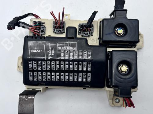 Used Fuse box Fuse box JAGUAR S-TYPE II (X200) 4.0 V8 (276 hp) 39679968 39679968