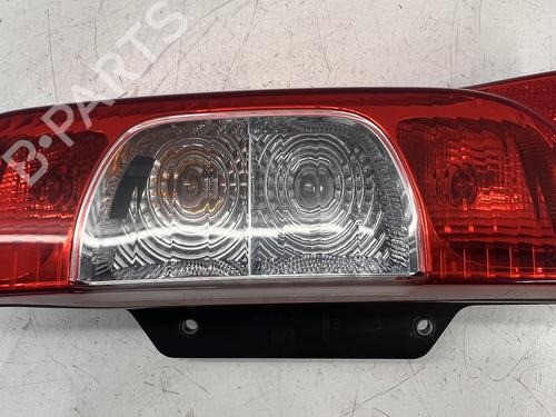 Piloto trasero derecho Piloto trasero derecho PEUGEOT BIPPER (AA_) 1.3 HDi 75 (75 hp) 39677824 39677824
