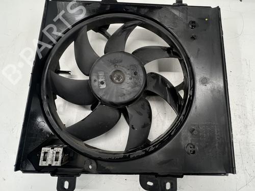 Køleventilator elektrisk Køleventilator elektrisk PEUGEOT 2008 I (CU_) 1.2 VTi (82 hp) 39680256 39680256