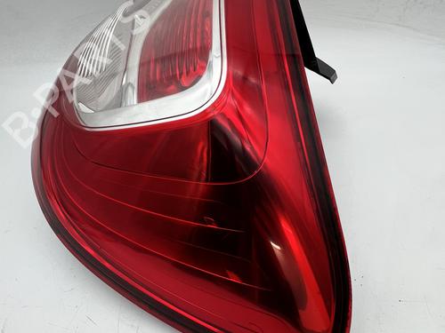 right-taillight-dacia-sandero-ii-2012-39677621 main image