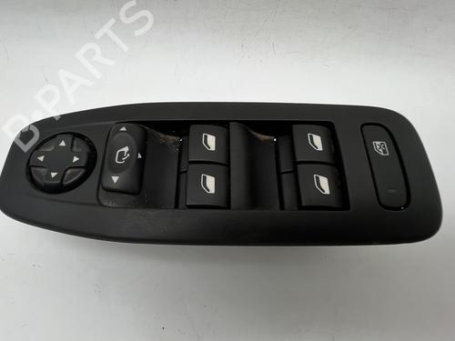 Used Left front window switch Left front window switch PEUGEOT 2008 I (CU_) 1.2 THP 110 / PureTech 110 (110 hp) 39672155 39672155
