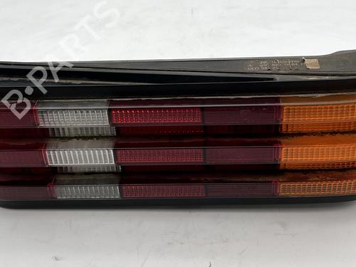 Used Right taillight Right taillight MERCEDES-BENZ 190 (W201) E 2.0 (118 hp) 39670633 39670633