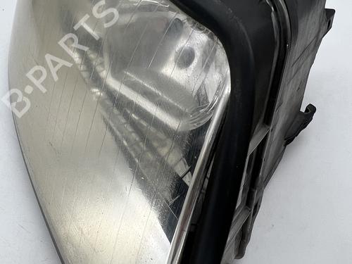 Used Right headlight Right headlight AUDI A4 B6 (8E2) 2.0 FSI (150 hp) 39675873 39675873